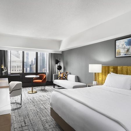 Voco Chicago Downtown - Riverwalk By Ihg Esterno foto