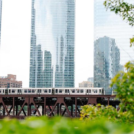 Voco Chicago Downtown - Riverwalk By Ihg Esterno foto