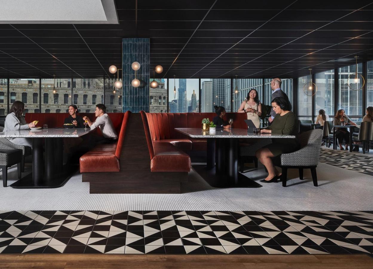 Voco Chicago Downtown - Riverwalk By Ihg Esterno foto
